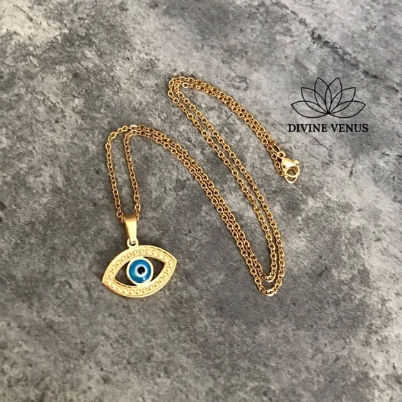 Evil Eye Necklace 🧿 Gold Plated Stainless Steel - Picture 3 of 5